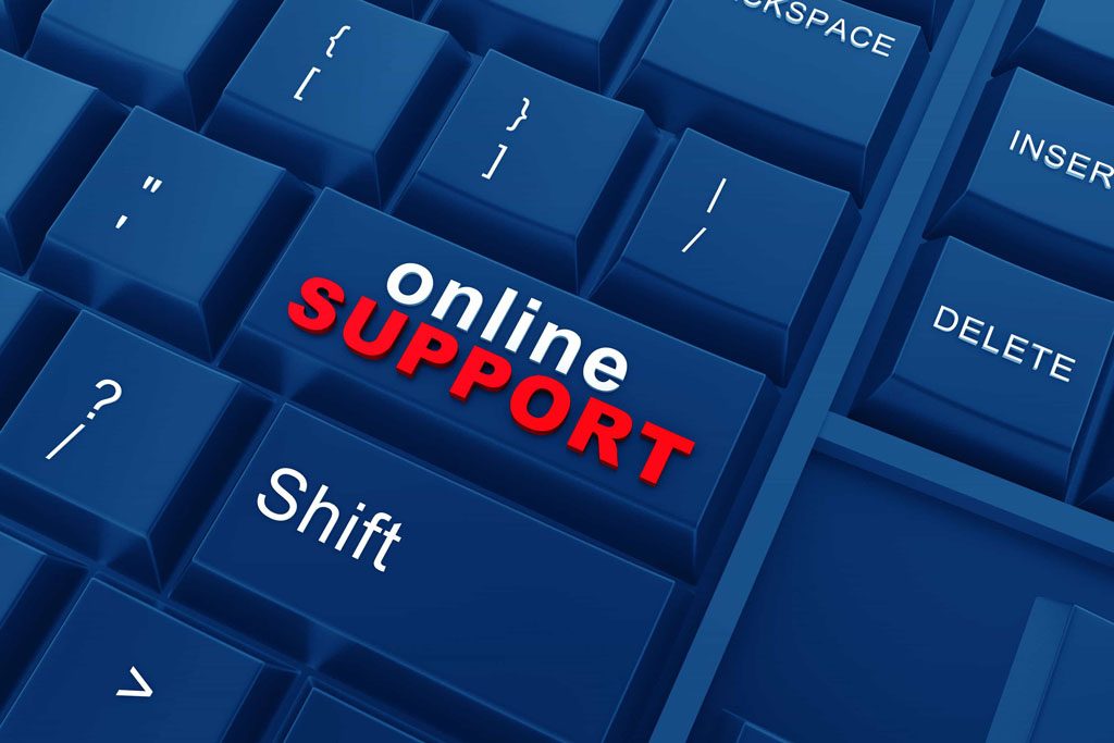technical support - blue keyboard with online support key